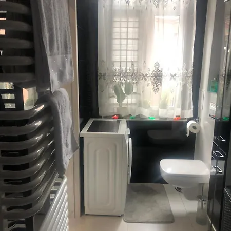 Smart-apt Comfortable In The Center Of Katoviçe