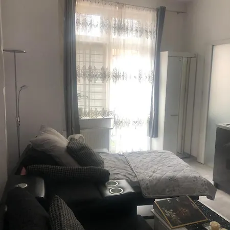 Daire Smart-apt Comfortable In The Center Of