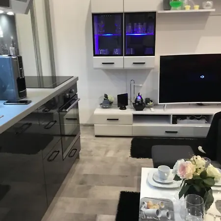 Smart-apt Comfortable In The Center Of *