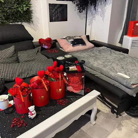 Daire Smart-apt Comfortable In The Center Of *