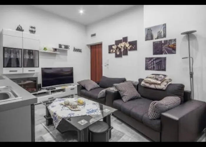 Smart-apt Comfortable In The Center Of קטוביץ