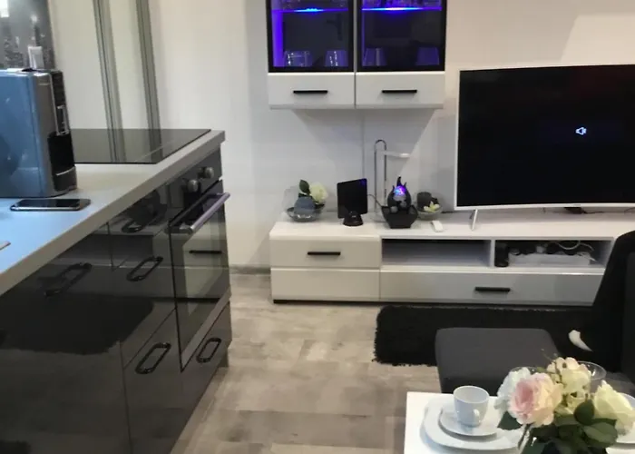 Smart-apt Comfortable In The Center Of *