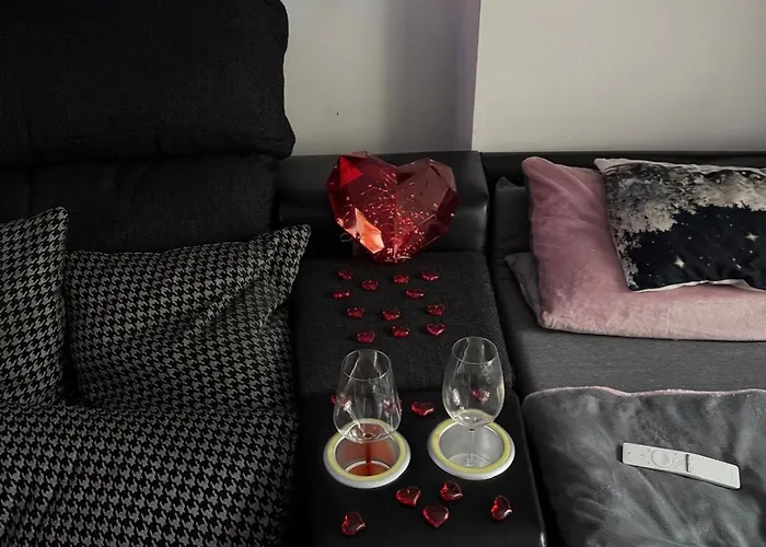 Smart-apt Comfortable In The Center Of * קטוביץ